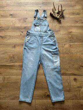 Celebrity Pink Denim Overalls Medium Light Wash Utility Style